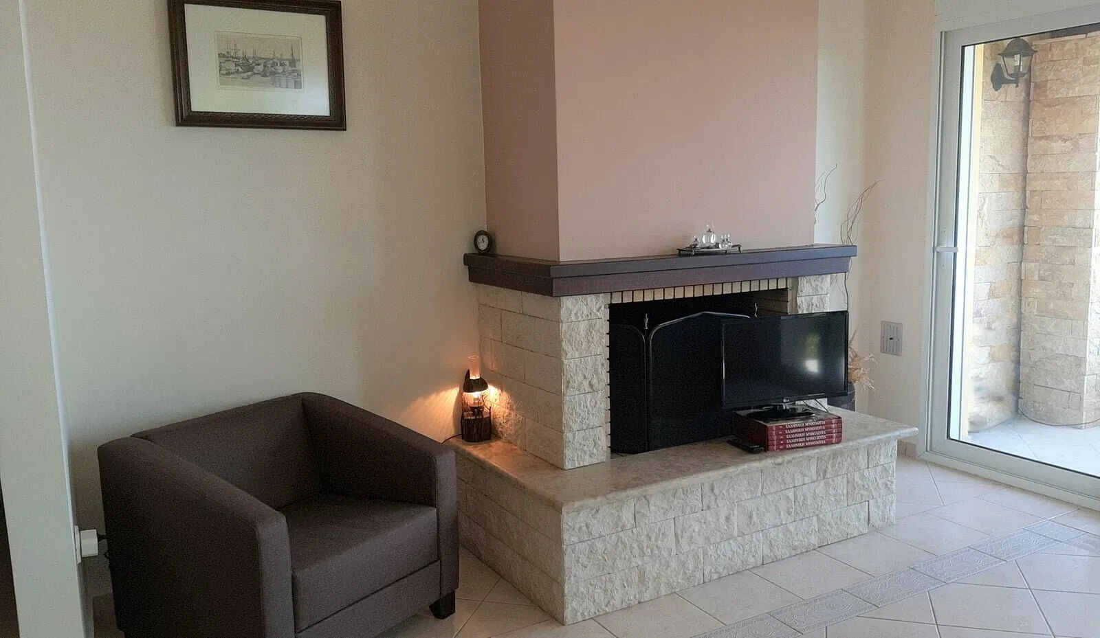 Seaview Maisonette for sale in Kalamos. ID A4-5660