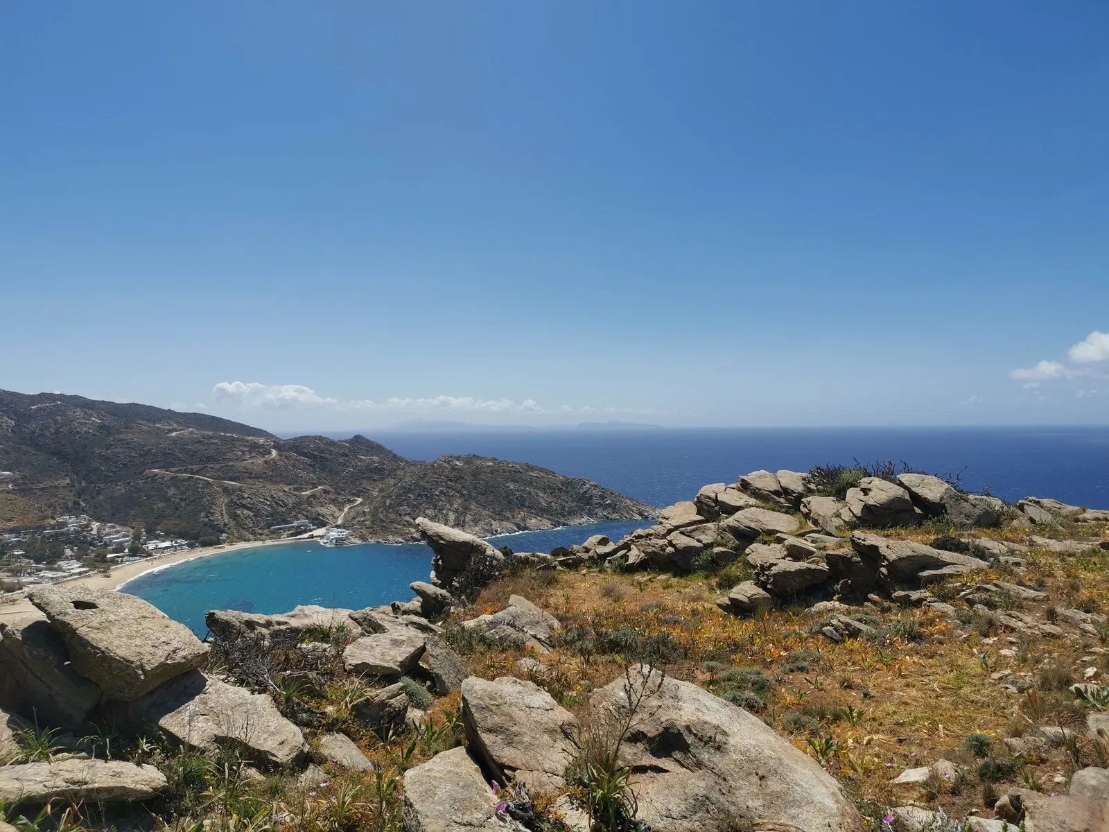 Seaview Plot for sale in Ios. ID I3-3064