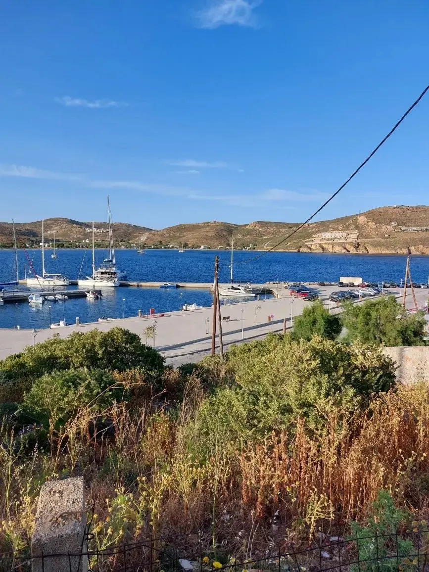 Seafront Plot for sale in Serifos. ID Se3-3093