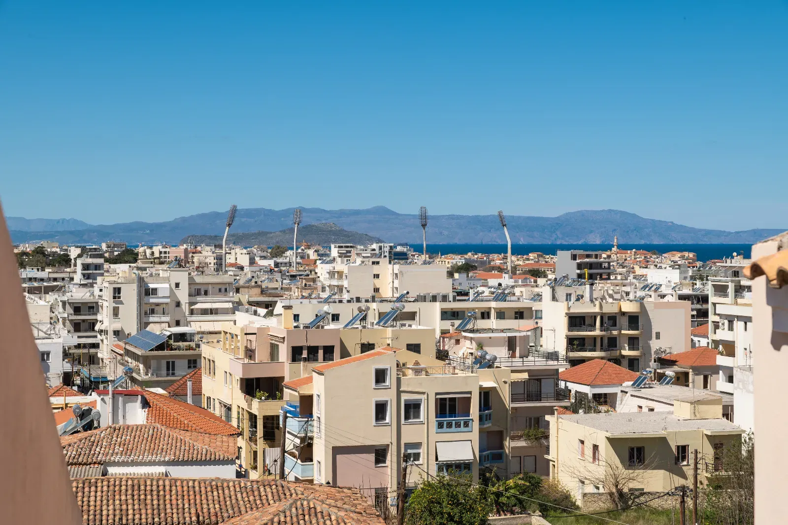 Maisonette in Chania for Sale. ID 04-8857