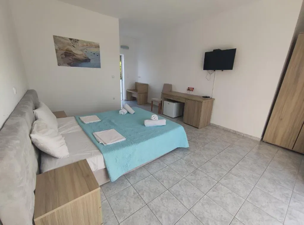 Seafront Hotel for sale in Kiotari Rhodes. ID R2-748